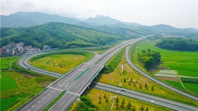 覃塘地区公路建设蓝图全新揭晓